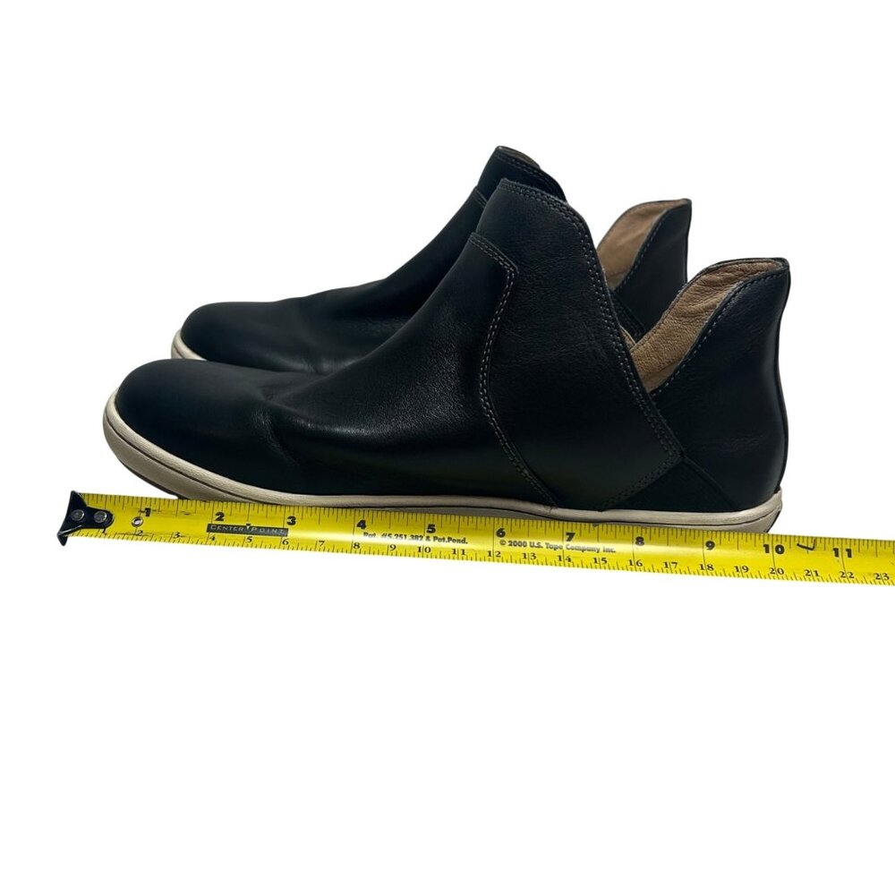 Taos Black Leather Slip-On Shoes Unity US 8.5 Womens Casual Comfort Sneakers - Picture 7 of 10